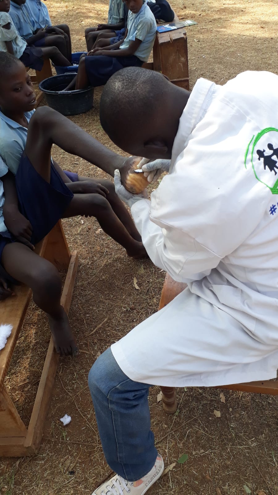 Niemand schnitzt mit dem Skalpell einfach an Menschen herum ...